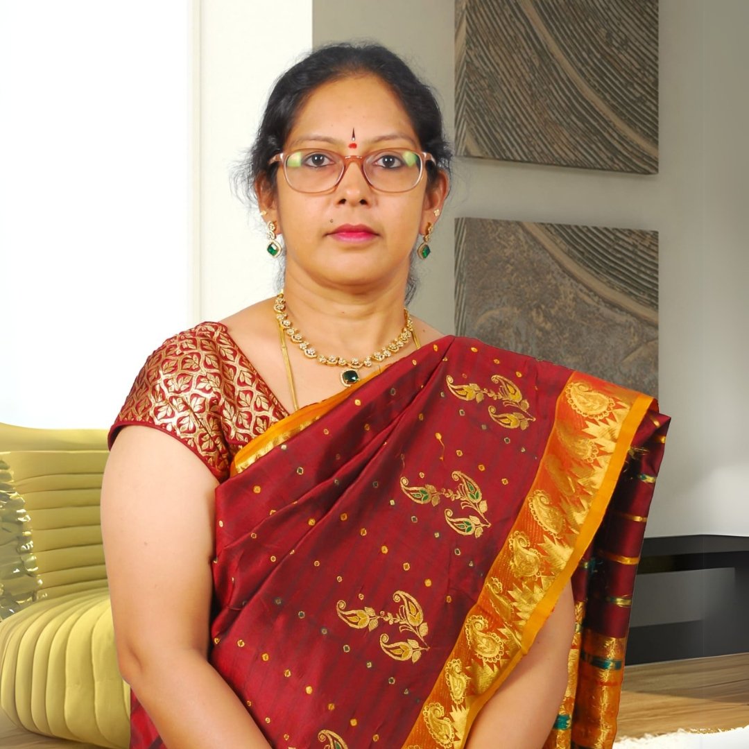 smt . Namana Sreelakshmi